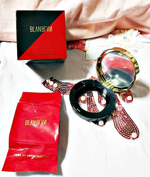 BLANBLVN粉霜+唇釉13.jpg BLANBLVN粉霜+唇釉13.jpg