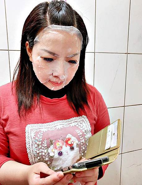 京法國際 藍鑽天女木蘭面膜 藍鑽花秘鎖水抗衰膠囊18.jpg 京法國際 藍鑽天女木蘭面膜 藍鑽花秘鎖水抗衰膠囊18.jpg