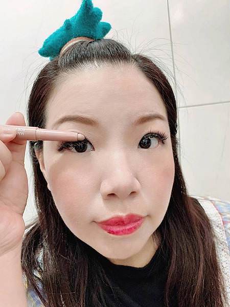 Make up for ever AQUA 24H防水眼影筆20new.jpg Make up for ever AQUA 24H防水眼影筆20new.jpg