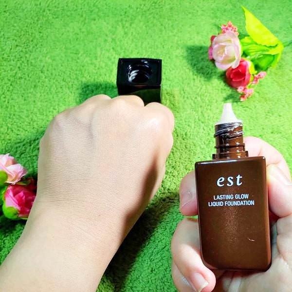 est嬡色緞光恆久粉底液15(正方形).jpg est嬡色緞光恆久粉底液15(正方形).jpg