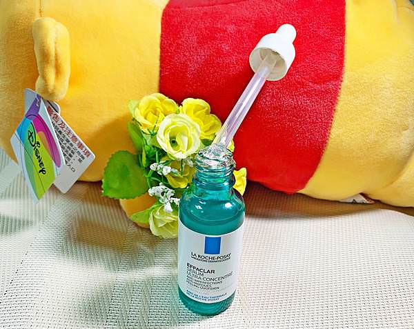 理膚寶水三酸煥膚瓶20.jpg 理膚寶水三酸煥膚瓶20.jpg