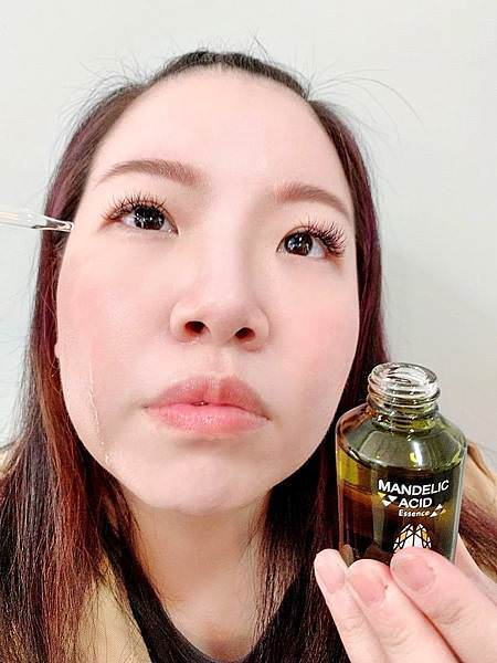 JDST珍朵絲特苦杏仁酸溫和煥顏露11.jpg JDST珍朵絲特苦杏仁酸溫和煥顏露11.jpg