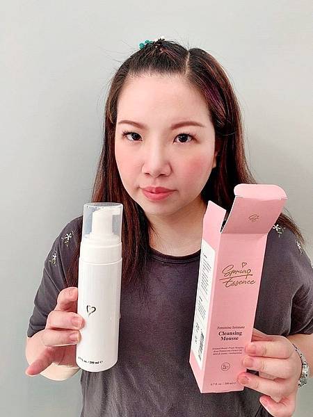 SPRING ESSENCE私密潔淨慕斯 私密處保養 私密清潔.jpg SPRING ESSENCE私密潔淨慕斯 私密處保養 私密清潔.jpg