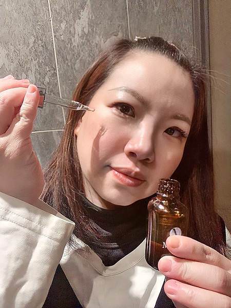 Mskin夜用美白C美容液9-.jpg Mskin夜用美白C美容液9-.jpg