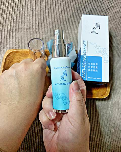 蘭嵐抗老化精華液20.jpg 蘭嵐抗老化精華液20.jpg