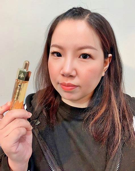 嬌蘭皇家蜂王乳平衡油2.jpg 嬌蘭皇家蜂王乳平衡油2.jpg
