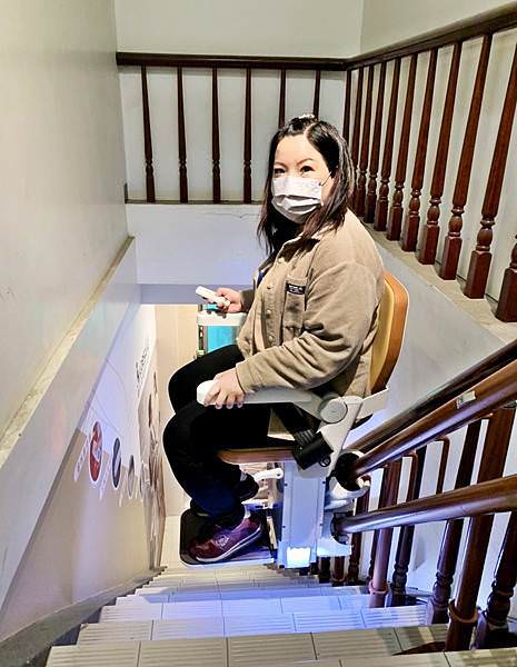 羅布森升降椅25.jpg 羅布森升降椅25.jpg