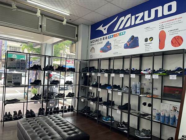 LINE_ALBUM_台中店的各種照片_220520_3.jpg LINE_ALBUM_台中店的各種照片_220520_3.jpg