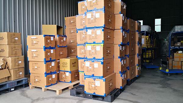 LINE_ALBUM_準備出套量_220520_9.jpg LINE_ALBUM_準備出套量_220520_9.jpg