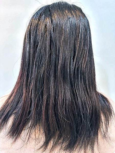 賦活修護髮油7(前).jpg 賦活修護髮油7(前).jpg