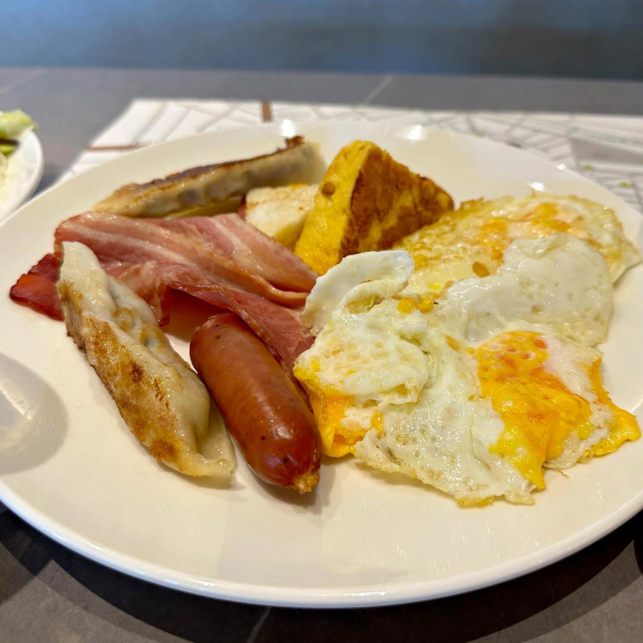 鹿港住宿推薦|鹿港澄悅酒店Euphoria Hotel|鹿港最高景觀飯店,融入鹿港景點與當地特色,道地風味佳餚結合異國料理之早餐Buffet之澄悅酒店入住心得分享! - 第60張圖 鹿港住宿推薦|鹿港澄悅酒店Euphoria Hotel|鹿港最高景觀飯店,融入鹿港景點與當地特色,道地風味佳餚結合異國料理之早餐Buffet之澄悅酒店入住心得分享!