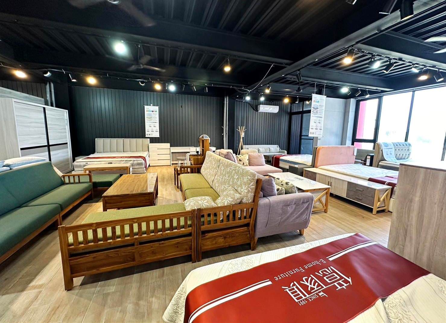 台南家具推薦｜億家具批發倉庫台南店｜台灣製造平價精品家具，工廠直營客製化沙發，打造舒適質感居家生活！