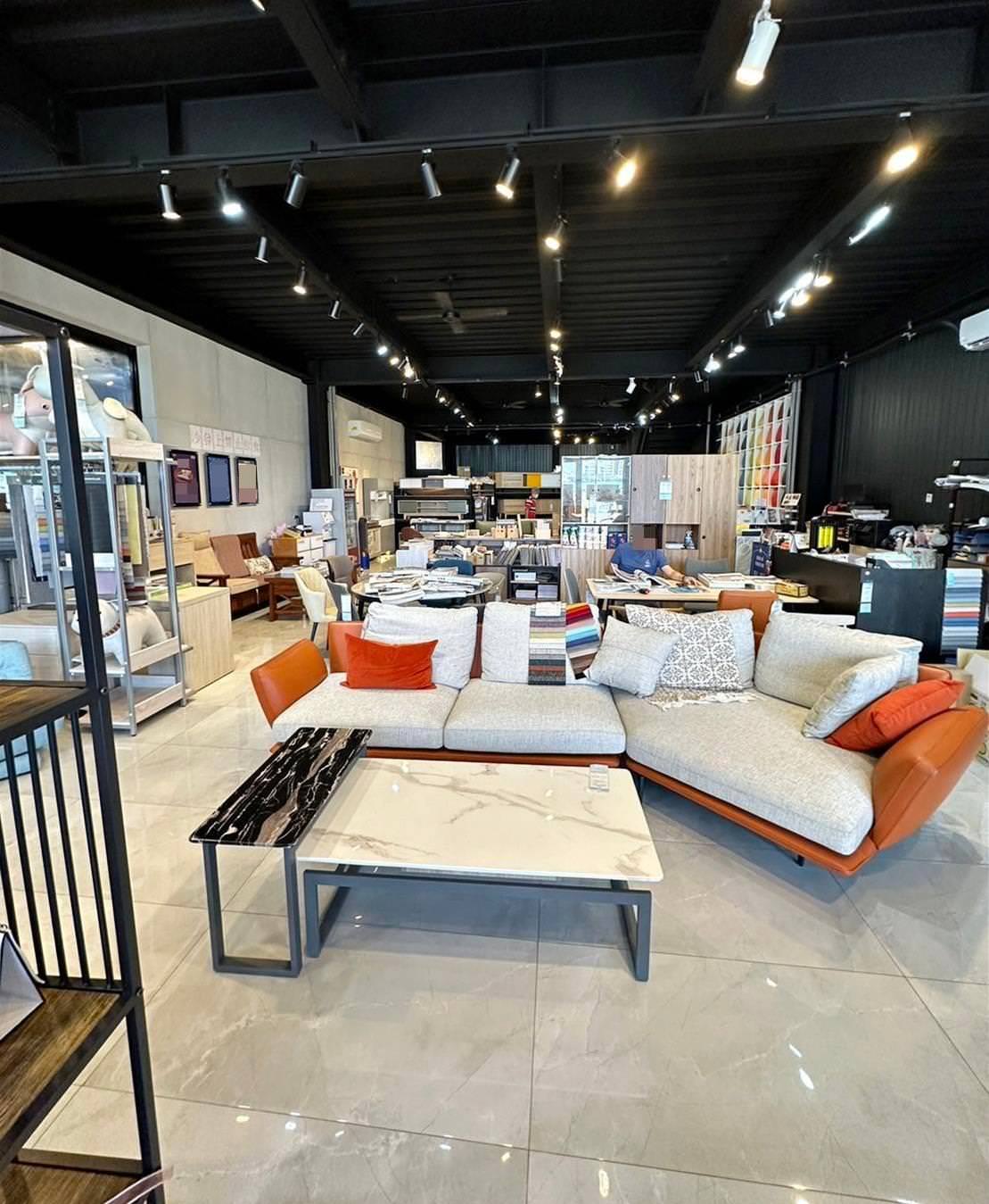 台南家具推薦｜億家具批發倉庫台南店｜台灣製造平價精品家具，工廠直營客製化沙發，打造舒適質感居家生活！