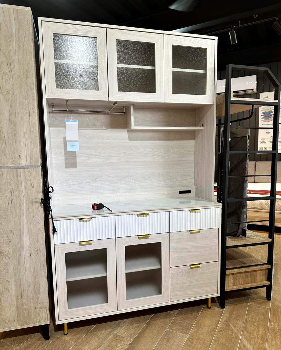 台南家具推薦｜億家具批發倉庫台南店｜台灣製造平價精品家具，工廠直營客製化沙發，打造舒適質感居家生活！