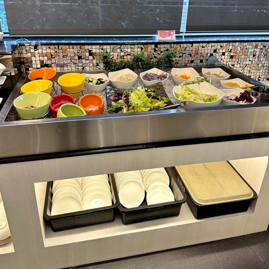 嘉義市泳池飯店住宿|尊皇大飯店|距離文化路觀光夜市10分鐘,設施設備一應俱全,附設自助早餐、精緻鍋物、露天泳池、景觀酒吧之尊皇大飯店入住心得分享! - 第44張圖 嘉義市泳池飯店住宿|尊皇大飯店|距離文化路觀光夜市10分鐘,設施設備一應俱全,附設自助早餐、精緻鍋物、露天泳池、景觀酒吧之尊皇大飯店入住心得分享!