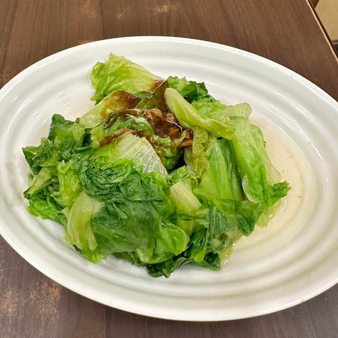 台北美食｜台北市萬華區阿鴻知高飯鱸魚湯｜開業超過50年以上，位於廣州街觀光夜市，24小時營業平價小吃，古早味煮法手工切肉之美食饗宴！