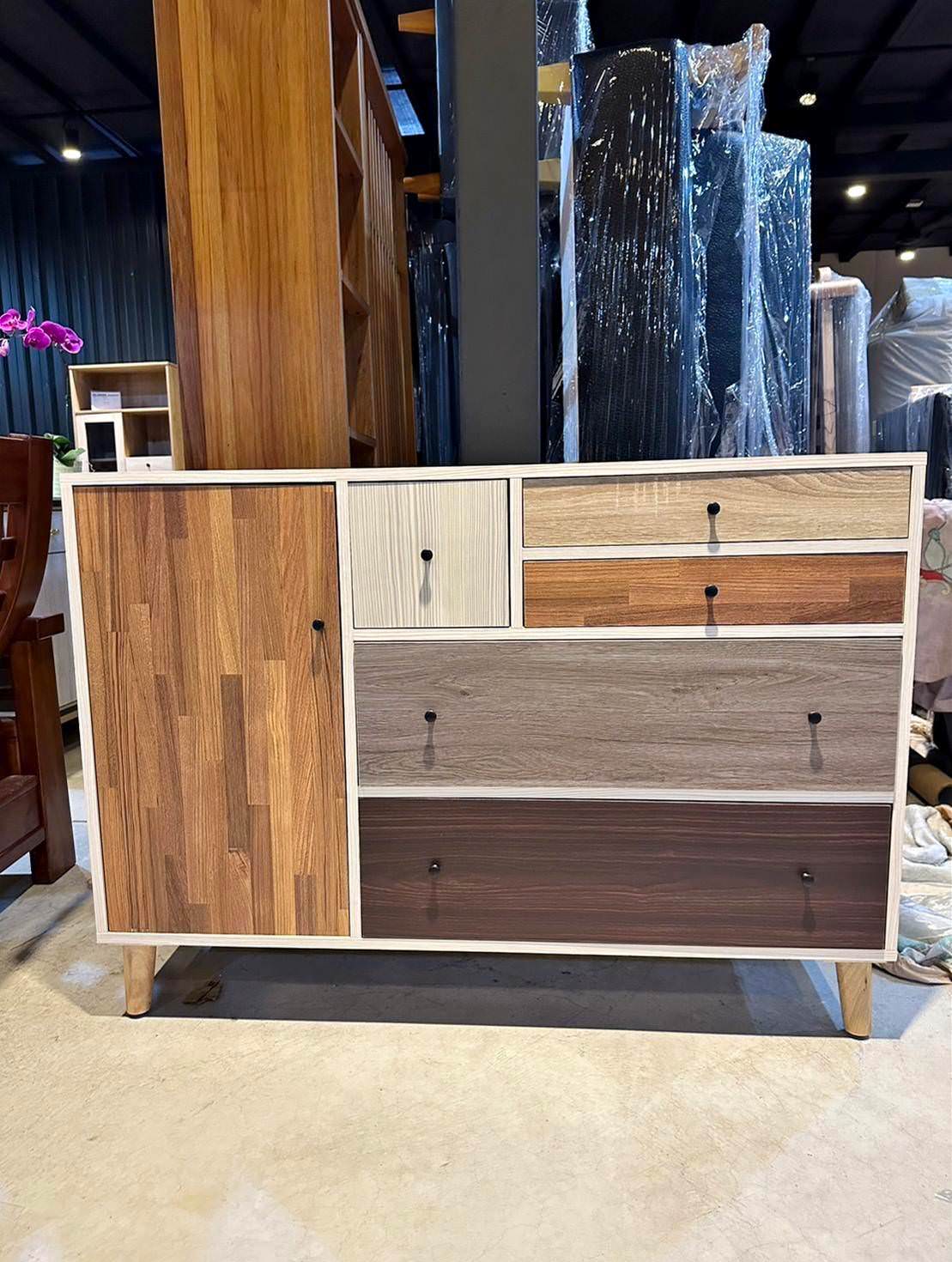 台中家具推薦|億家具批發倉庫台中店|台灣製造平價精品家具,工廠直營客製化沙發,占地寬敞千坪大賣場,打造舒適質感居家生活! - 第21張圖 台中家具推薦|億家具批發倉庫台中店|台灣製造平價精品家具,工廠直營客製化沙發,占地寬敞千坪大賣場,打造舒適質感居家生活!