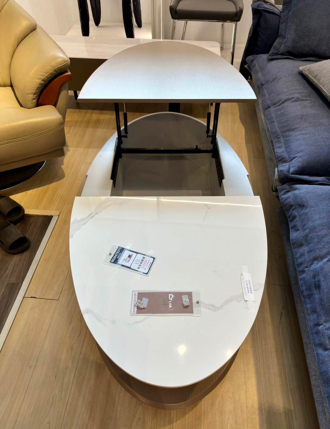 台中家具推薦|全台最大3000坪家具發貨中心—中友家具|台灣製造平價家具,家具寢具應有盡有,客製化滿足各種需求,超殺商品破盤大出清,小資族輕鬆擁有舒適質感居家生活! - 第43張圖 台中家具推薦|全台最大3000坪家具發貨中心—中友家具|台灣製造平價家具,家具寢具應有盡有,客製化滿足各種需求,超殺商品破盤大出清,小資族輕鬆擁有舒適質感居家生活!