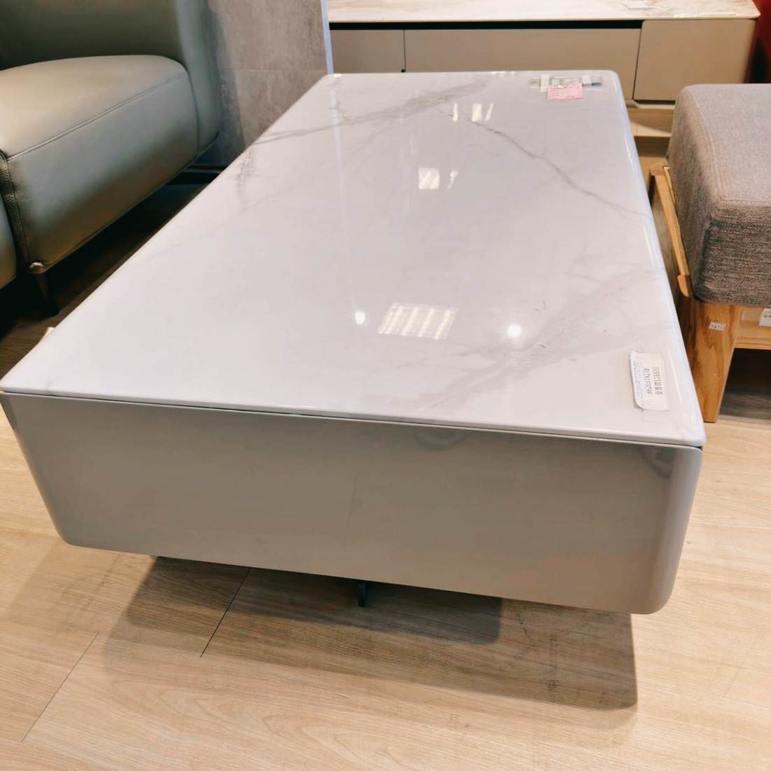 台中家具推薦|全台最大3000坪家具發貨中心—中友家具|台灣製造平價家具,家具寢具應有盡有,客製化滿足各種需求,超殺商品破盤大出清,小資族輕鬆擁有舒適質感居家生活! - 第97張圖 台中家具推薦|全台最大3000坪家具發貨中心—中友家具|台灣製造平價家具,家具寢具應有盡有,客製化滿足各種需求,超殺商品破盤大出清,小資族輕鬆擁有舒適質感居家生活!