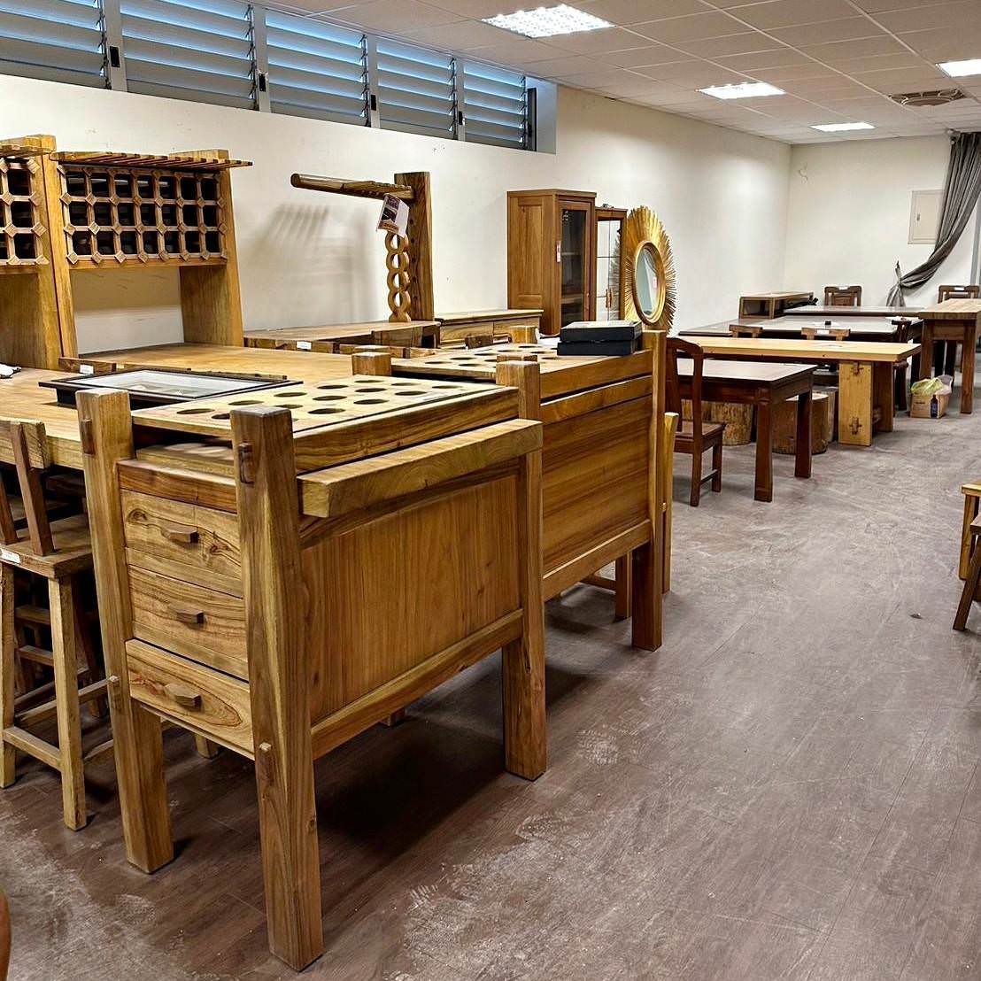 台中家具推薦|全台最大3000坪家具發貨中心—中友家具|台灣製造平價家具,家具寢具應有盡有,客製化滿足各種需求,超殺商品破盤大出清,小資族輕鬆擁有舒適質感居家生活! - 第36張圖 台中家具推薦|全台最大3000坪家具發貨中心—中友家具|台灣製造平價家具,家具寢具應有盡有,客製化滿足各種需求,超殺商品破盤大出清,小資族輕鬆擁有舒適質感居家生活!