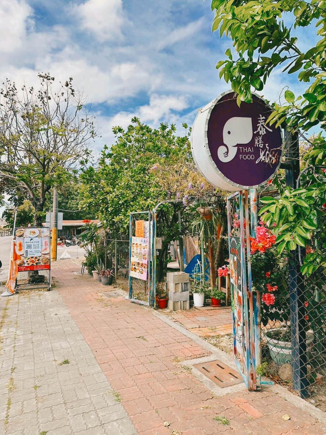台南泰式料理推薦|台南市麻豆區泰膳娘泰式料理|麻豆店限定之爆香烤雞料理,色香俱全驚豔味蕾之泰式饗宴! - 第8張圖 台南泰式料理推薦|台南市麻豆區泰膳娘泰式料理|麻豆店限定之爆香烤雞料理,色香俱全驚豔味蕾之泰式饗宴!