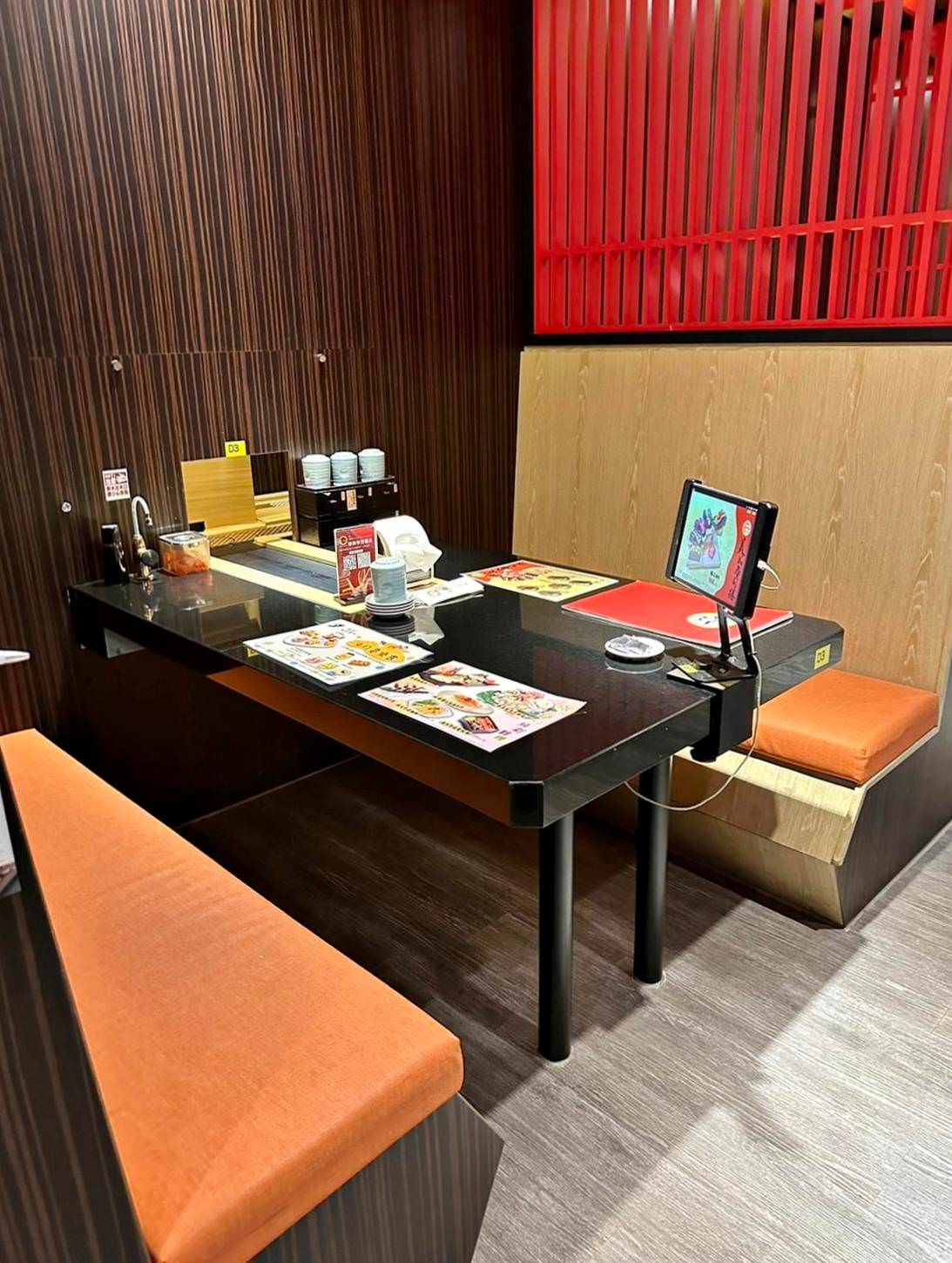 日本料理推薦|台中市南屯區大漁迴轉壽司(創始店)|零接觸平板點餐新鮮直送包廂,春季限定旬彩料理、創意美式壽司捲—極上盛合,一口入魂驚豔味蕾! - 第14張圖 日本料理推薦|台中市南屯區大漁迴轉壽司(創始店)|零接觸平板點餐新鮮直送包廂,春季限定旬彩料理、創意美式壽司捲—極上盛合,一口入魂驚豔味蕾!