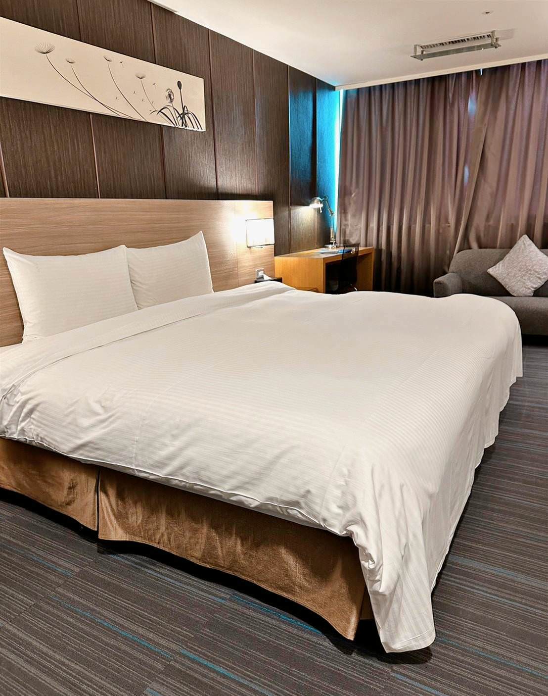 台中西屯區住宿推薦|台中碧根逢甲酒店Beacon Hotel|出差超想住、高回訪的台中商務度假與觀光旅遊住宿,自助早餐豐富多樣,設停車場,距離逢甲夜市步行僅1分鐘,吃喝玩樂生活機能方便之碧根逢甲酒店入住心得分享! - 第70張圖 台中西屯區住宿推薦|台中碧根逢甲酒店Beacon Hotel|出差超想住、高回訪的台中商務度假與觀光旅遊住宿,自助早餐豐富多樣,設停車場,距離逢甲夜市步行僅1分鐘,吃喝玩樂生活機能方便之碧根逢甲酒店入住心得分享!
