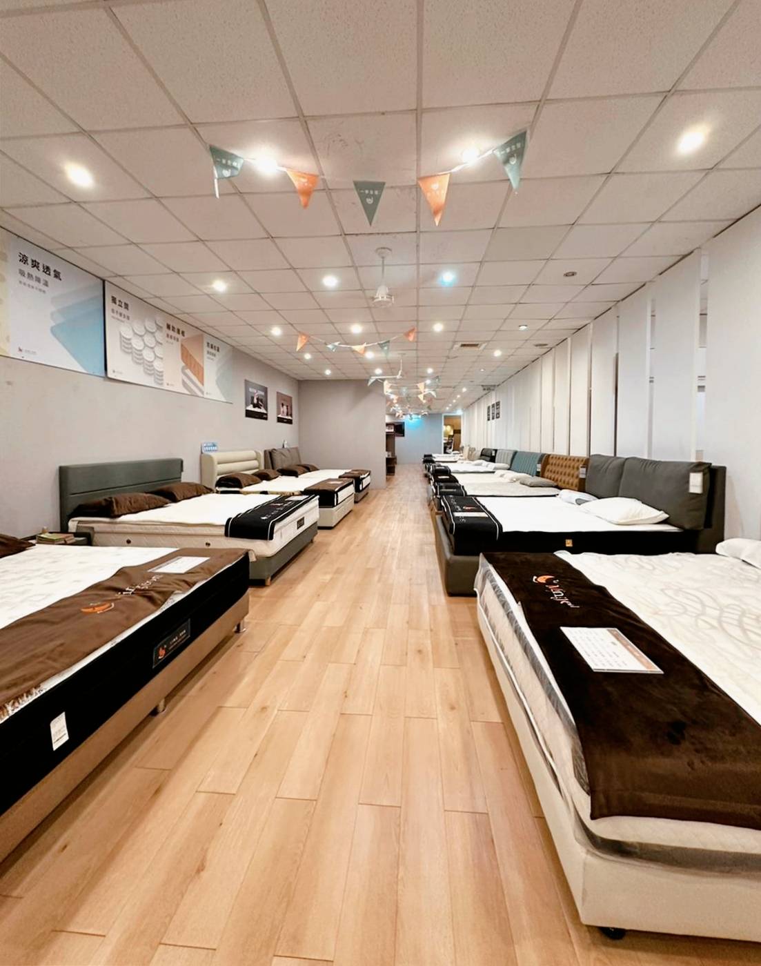 台南家具推薦|明久家具台南店|鄰近大橋火車站,台灣在地品牌,沙發、床墊工廠直營,價格親民、CP值高,客製化家具滿足客群需求! - 第78張圖 台南家具推薦|明久家具台南店|鄰近大橋火車站,台灣在地品牌,沙發、床墊工廠直營,價格親民、CP值高,客製化家具滿足客群需求!