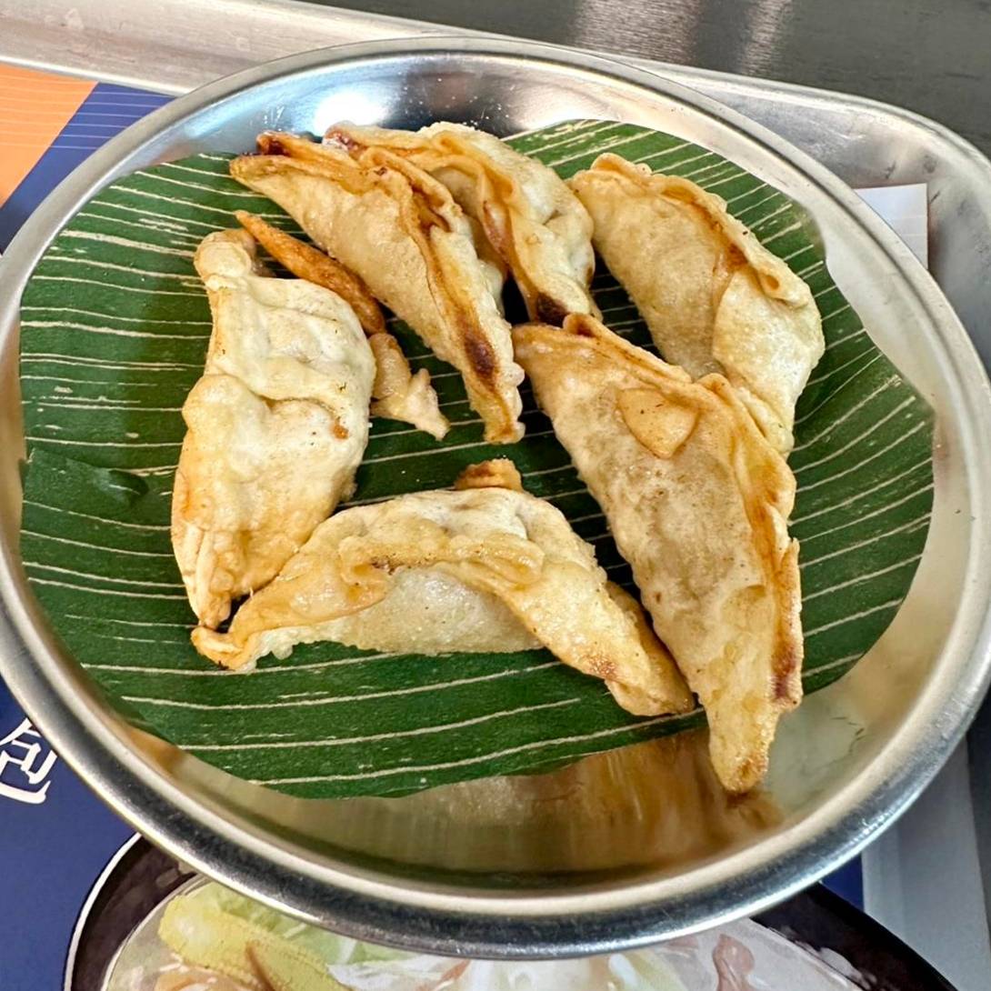高雄美味食記|満足飯包-鳳山店|經典手握飯包、平價創意料理、湯品小菜點心之満足飯包美食饗宴! - 第31張圖 高雄美味食記|満足飯包-鳳山店|經典手握飯包、平價創意料理、湯品小菜點心之満足飯包美食饗宴!
