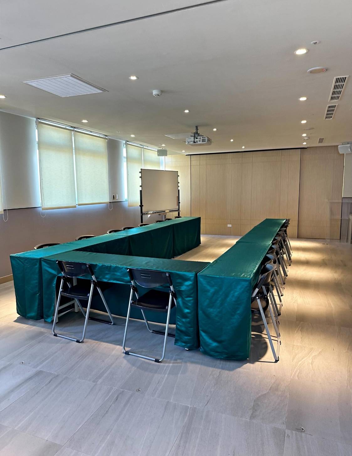 台南中西區住宿推薦|HOTEL A聖禾大飯店|步行可達國華友愛商圈,吃喝玩樂生活樣樣便利,鬧中取靜優異地理位置之聖禾大飯店入住心得分享! - 第48張圖 台南中西區住宿推薦|HOTEL A聖禾大飯店|步行可達國華友愛商圈,吃喝玩樂生活樣樣便利,鬧中取靜優異地理位置之聖禾大飯店入住心得分享!