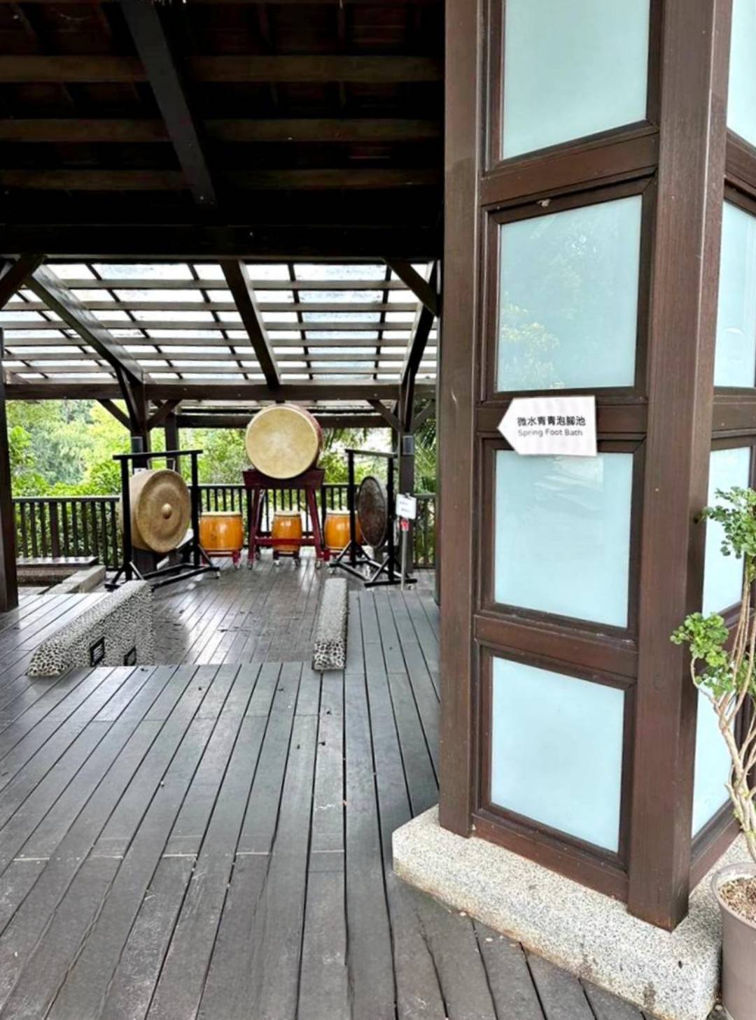 彰化縣社頭鄉露營推薦｜Qinshui Resort清水那方豪華露營｜全國唯一可以泡溫泉的豪華露營，近擁大片綠意生態，適合各齡層之免裝備懶人露營入住心得分享！
