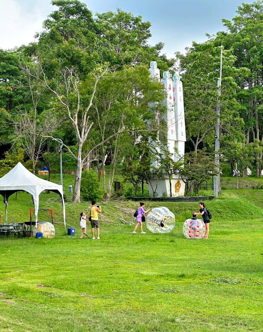 彰化縣社頭鄉露營推薦｜Qinshui Resort清水那方豪華露營｜全國唯一可以泡溫泉的豪華露營，近擁大片綠意生態，適合各齡層之免裝備懶人露營入住心得分享！