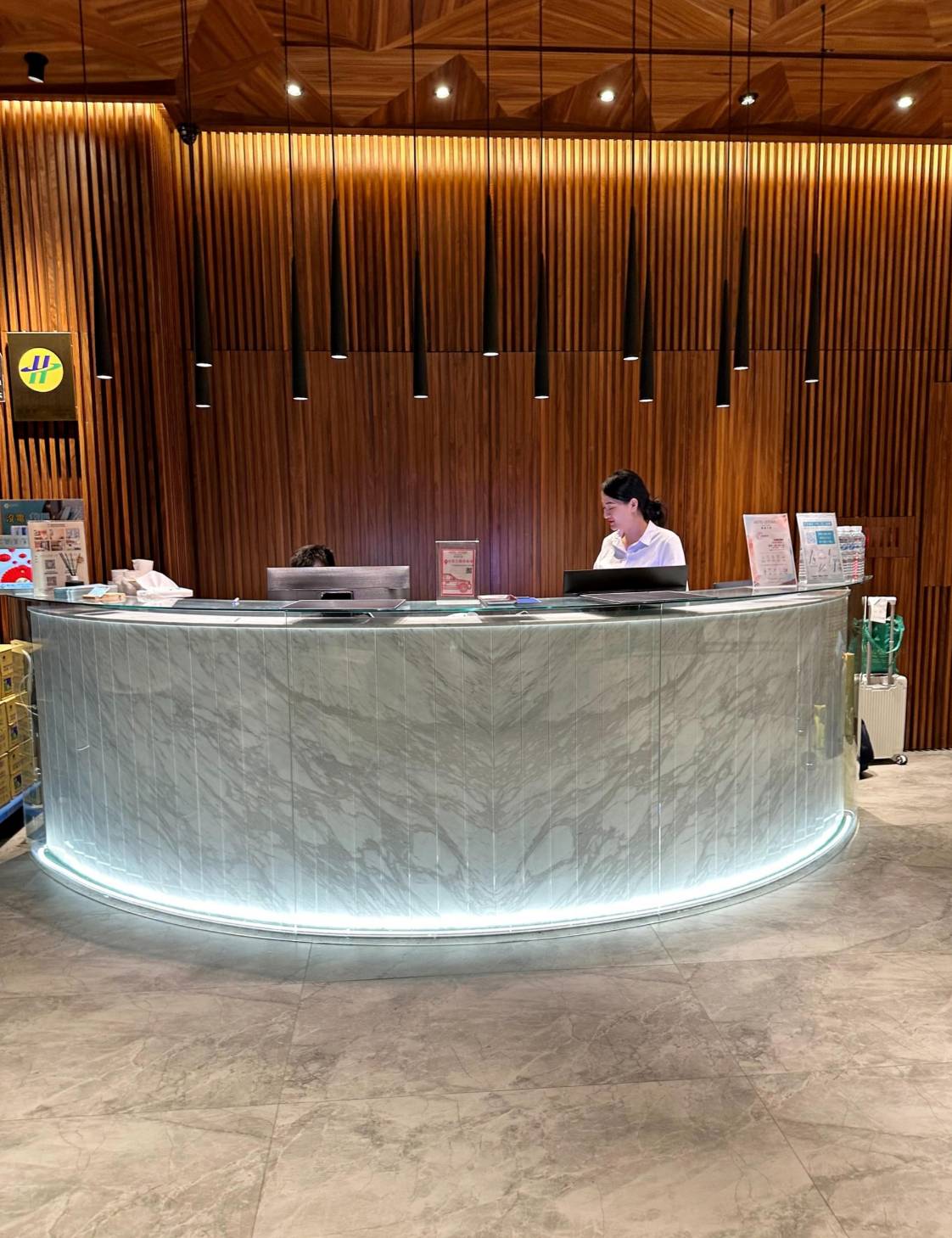 高雄市前金區住宿推薦|高雄行旅 Hotel Leisure Kaohsiung|高雄捷運前金站步行1分鐘,吃喝玩樂生活機能方便,盡享悠然愜意休閒時光之高雄行旅入住心得分享! - 第17張圖 高雄市前金區住宿推薦|高雄行旅 Hotel Leisure Kaohsiung|高雄捷運前金站步行1分鐘,吃喝玩樂生活機能方便,盡享悠然愜意休閒時光之高雄行旅入住心得分享!