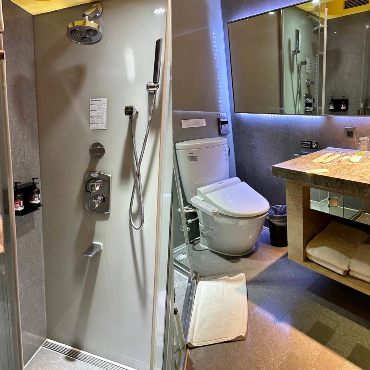台北市萬華區住宿推薦|薆悅酒店西寧館 Inhouse Hotel Taipei|台北捷運西門町站步行5分鐘,吃喝玩樂生活機能方便,盡享靜謐雅致住宿氛圍之薆悅酒店西寧館開箱分享! - 第66張圖 台北市萬華區住宿推薦|薆悅酒店西寧館 Inhouse Hotel Taipei|台北捷運西門町站步行5分鐘,吃喝玩樂生活機能方便,盡享靜謐雅致住宿氛圍之薆悅酒店西寧館開箱分享!