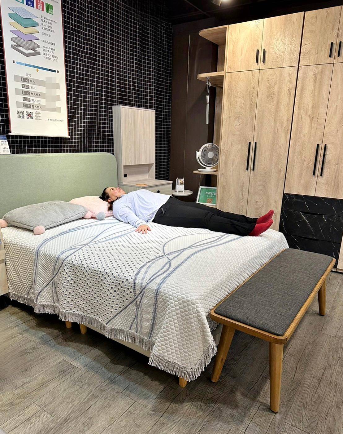 新北家具推薦|億家具批發倉庫新莊店|台灣製造平價精品家具,工廠直營客製化沙發,人人可享批發價,打造舒適質感居家生活! - 第72張圖 新北家具推薦|億家具批發倉庫新莊店|台灣製造平價精品家具,工廠直營客製化沙發,人人可享批發價,打造舒適質感居家生活!