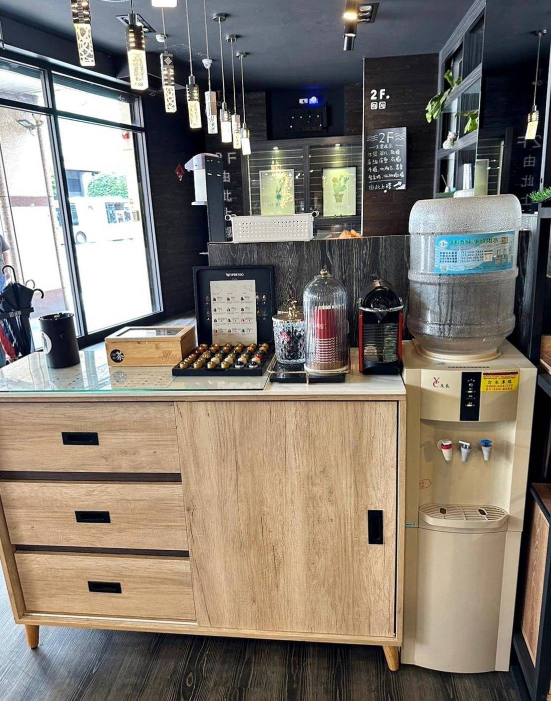 新北家具推薦|億家具批發倉庫新莊店|台灣製造平價精品家具,工廠直營客製化沙發,人人可享批發價,打造舒適質感居家生活! - 第19張圖 新北家具推薦|億家具批發倉庫新莊店|台灣製造平價精品家具,工廠直營客製化沙發,人人可享批發價,打造舒適質感居家生活!