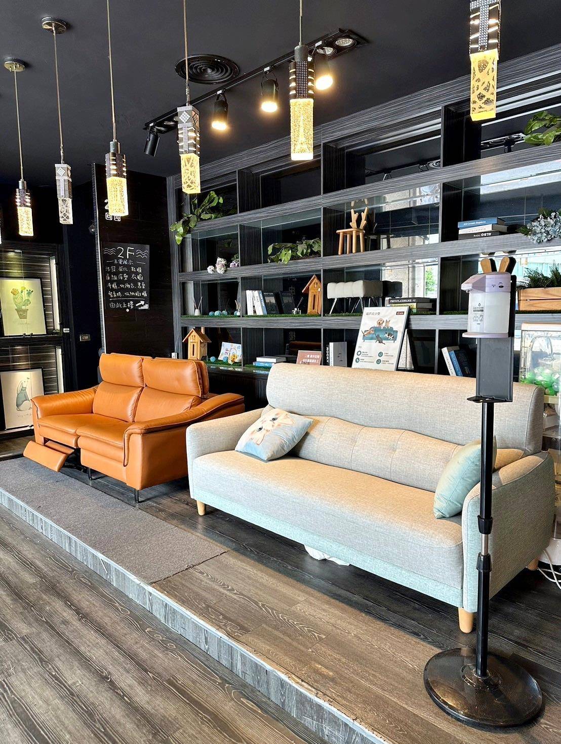 新北家具推薦|億家具批發倉庫新莊店|台灣製造平價精品家具,工廠直營客製化沙發,人人可享批發價,打造舒適質感居家生活! - 第12張圖 新北家具推薦|億家具批發倉庫新莊店|台灣製造平價精品家具,工廠直營客製化沙發,人人可享批發價,打造舒適質感居家生活!