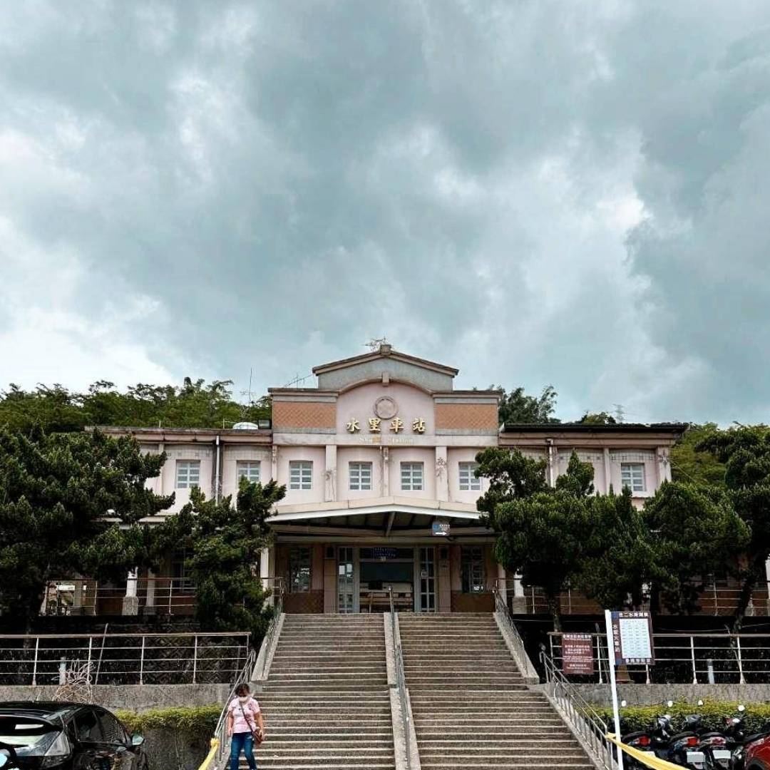 南投縣水里鄉住宿推薦|福容徠旅水里店|福容大飯店創建的輕旅品牌,坐擁山林裡的藝術旅店,遠離塵囂四周山林環繞之福容徠旅水里店開箱分享! - 第10張圖 南投縣水里鄉住宿推薦|福容徠旅水里店|福容大飯店創建的輕旅品牌,坐擁山林裡的藝術旅店,遠離塵囂四周山林環繞之福容徠旅水里店開箱分享!