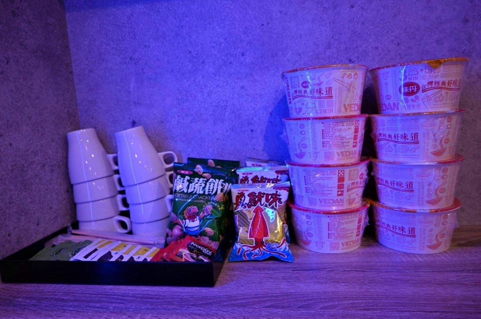 南投縣名間鄉住宿推薦|雅薇漫旅行館|超大獨立車庫精品旅館,現代兼具美學設計風格,舒適裝潢打造特色房型之雅薇漫旅行館入住心得分享! - 第37張圖 南投縣名間鄉住宿推薦|雅薇漫旅行館|超大獨立車庫精品旅館,現代兼具美學設計風格,舒適裝潢打造特色房型之雅薇漫旅行館入住心得分享!