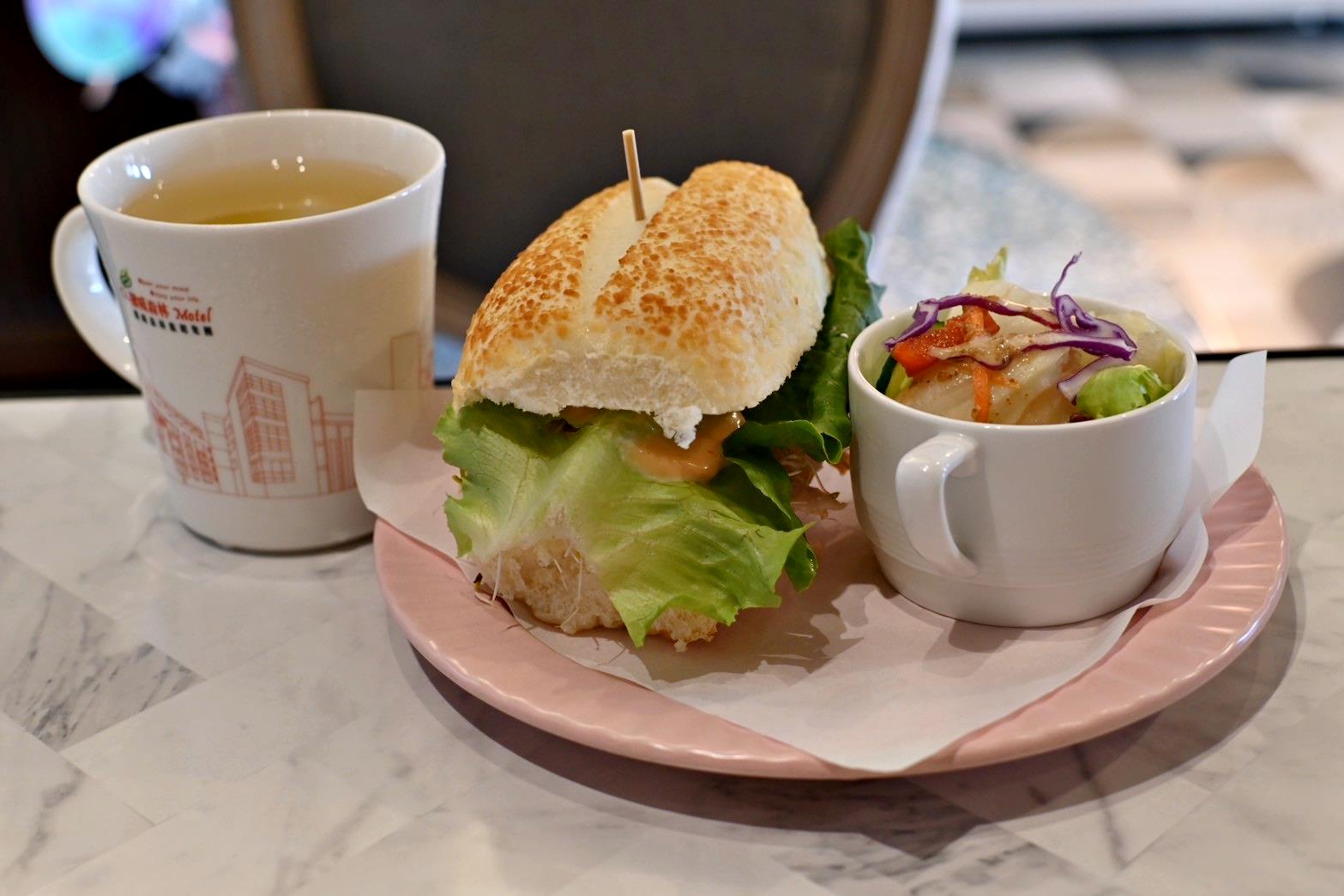 台中中區住宿推薦|挪威森林行旅台中行旅3號館|步行可達台中火車站,森林小語早餐輕食驚艷,每間客房設獨立對外窗,享受自在漫遊愜意時光之挪威森林行旅3號館入住心得分享! - 第68張圖 台中中區住宿推薦|挪威森林行旅台中行旅3號館|步行可達台中火車站,森林小語早餐輕食驚艷,每間客房設獨立對外窗,享受自在漫遊愜意時光之挪威森林行旅3號館入住心得分享!
