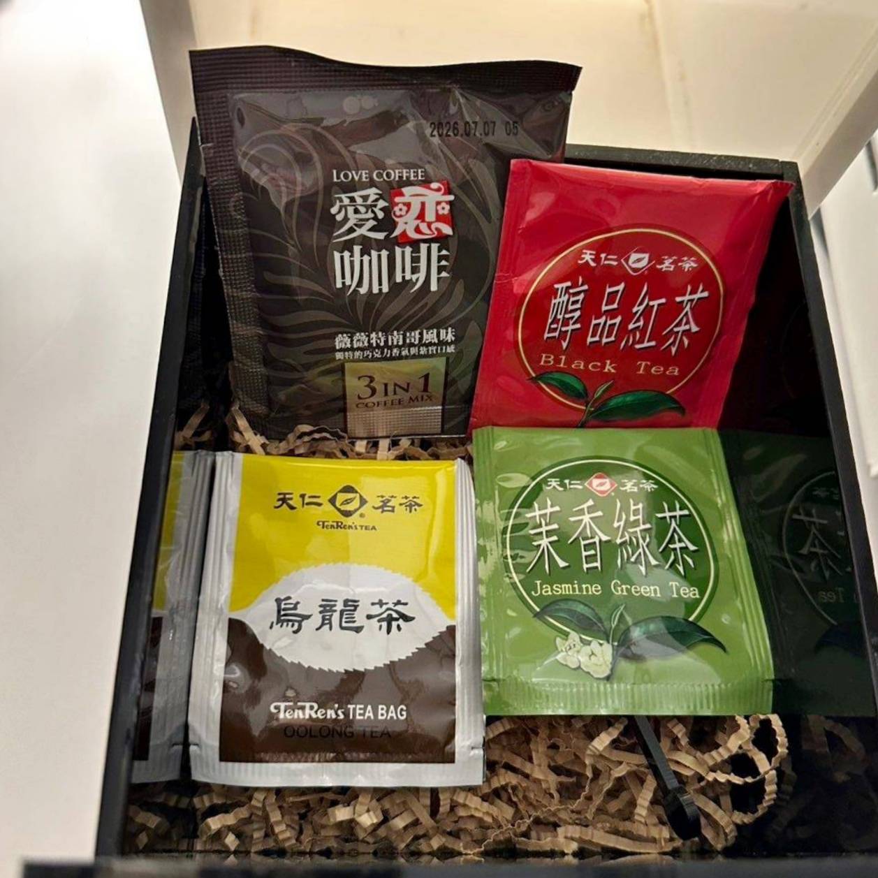 台中市西屯區住宿推薦|Hotel 7福星旅店|提供住宿客免費停車場,頂樓區域飽覽城市風貌,輕鬆步行即到逢甲夜市,吃喝玩樂生活機能便利之福星旅店入住心得分享! - 第18張圖 台中市西屯區住宿推薦|Hotel 7福星旅店|提供住宿客免費停車場,頂樓區域飽覽城市風貌,輕鬆步行即到逢甲夜市,吃喝玩樂生活機能便利之福星旅店入住心得分享!