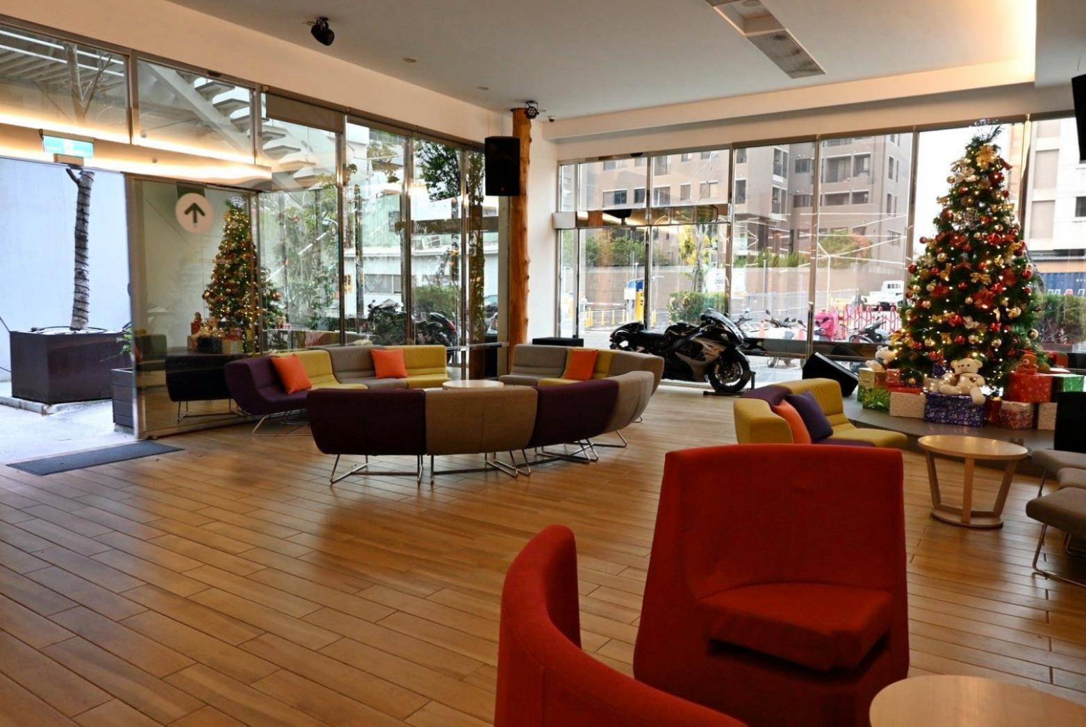 台中市西屯區住宿推薦|Hotel 7福星旅店|提供住宿客免費停車場,頂樓區域飽覽城市風貌,輕鬆步行即到逢甲夜市,吃喝玩樂生活機能便利之福星旅店入住心得分享! - 第83張圖 台中市西屯區住宿推薦|Hotel 7福星旅店|提供住宿客免費停車場,頂樓區域飽覽城市風貌,輕鬆步行即到逢甲夜市,吃喝玩樂生活機能便利之福星旅店入住心得分享!
