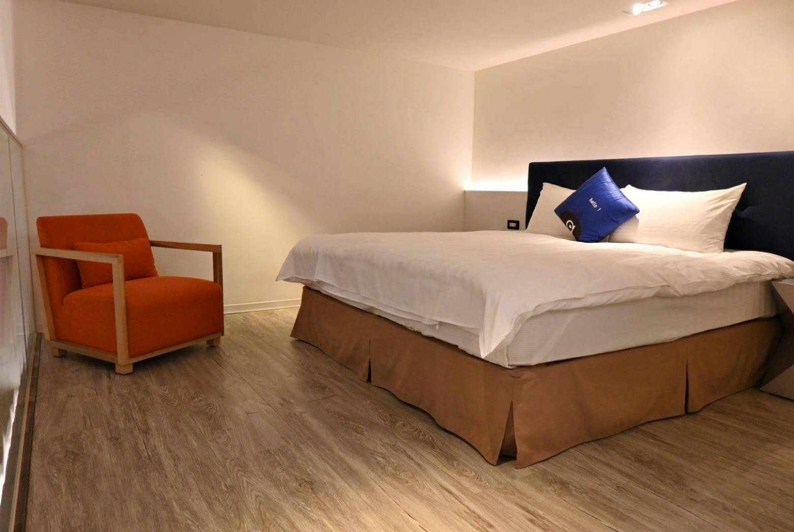 台中市西屯區住宿推薦|Hotel 7福星旅店|提供住宿客免費停車場,頂樓區域飽覽城市風貌,輕鬆步行即到逢甲夜市,吃喝玩樂生活機能便利之福星旅店入住心得分享! - 第70張圖 台中市西屯區住宿推薦|Hotel 7福星旅店|提供住宿客免費停車場,頂樓區域飽覽城市風貌,輕鬆步行即到逢甲夜市,吃喝玩樂生活機能便利之福星旅店入住心得分享!