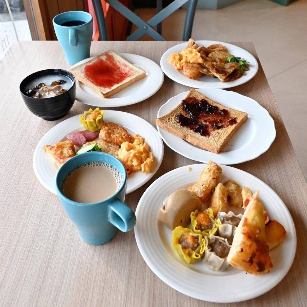 台中市西屯區住宿推薦|Hotel 7福星旅店|提供住宿客免費停車場,頂樓區域飽覽城市風貌,輕鬆步行即到逢甲夜市,吃喝玩樂生活機能便利之福星旅店入住心得分享! - 第53張圖 台中市西屯區住宿推薦|Hotel 7福星旅店|提供住宿客免費停車場,頂樓區域飽覽城市風貌,輕鬆步行即到逢甲夜市,吃喝玩樂生活機能便利之福星旅店入住心得分享!