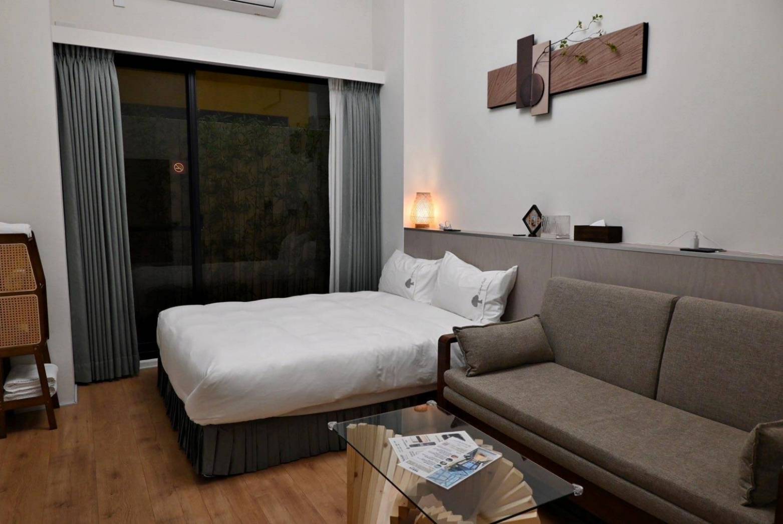 台南市安平區住宿推薦|安平胡桃民宿Anping Walnut BnB|安平區首間設有日式景觀泡腳區之台南包棟民宿,附寵物友善客房,營造舒適安謐的居住氛圍之胡桃民宿入住心得分享! - 第19張圖 台南市安平區住宿推薦|安平胡桃民宿Anping Walnut BnB|安平區首間設有日式景觀泡腳區之台南包棟民宿,附寵物友善客房,營造舒適安謐的居住氛圍之胡桃民宿入住心得分享!