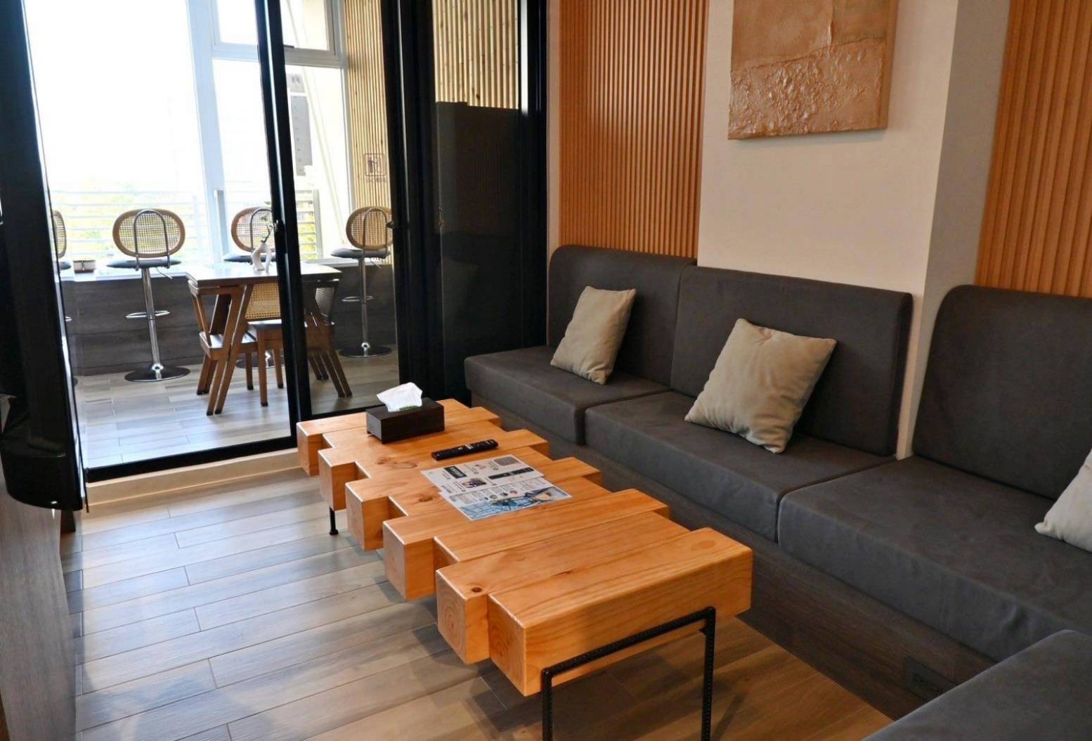 台南市安平區住宿推薦|安平胡桃民宿Anping Walnut BnB|安平區首間設有日式景觀泡腳區之台南包棟民宿,附寵物友善客房,營造舒適安謐的居住氛圍之胡桃民宿入住心得分享! - 第54張圖 台南市安平區住宿推薦|安平胡桃民宿Anping Walnut BnB|安平區首間設有日式景觀泡腳區之台南包棟民宿,附寵物友善客房,營造舒適安謐的居住氛圍之胡桃民宿入住心得分享!