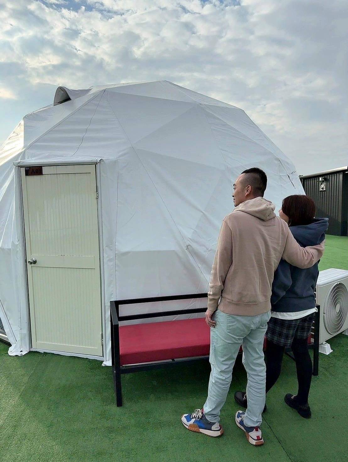 台南市玉井區露營推薦｜曉晴星空露營地玉井營區｜夜宿潔白浪漫的星空帳，交通最方便懶人豪華露營，適合各年齡層之懶人露營入住心得分享！