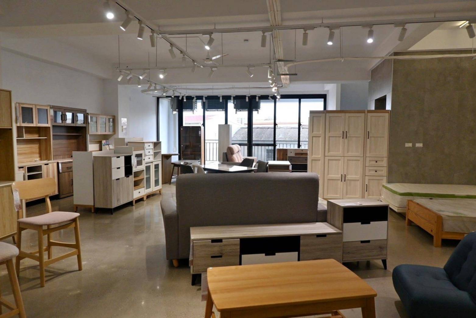 苗栗家具推薦|億家具批發倉庫苗栗店|台灣製造平價精品家具,工廠直營客製化沙發,人人可享批發價,創造舒適品味居家環境! - 第48張圖 苗栗家具推薦|億家具批發倉庫苗栗店|台灣製造平價精品家具,工廠直營客製化沙發,人人可享批發價,創造舒適品味居家環境!