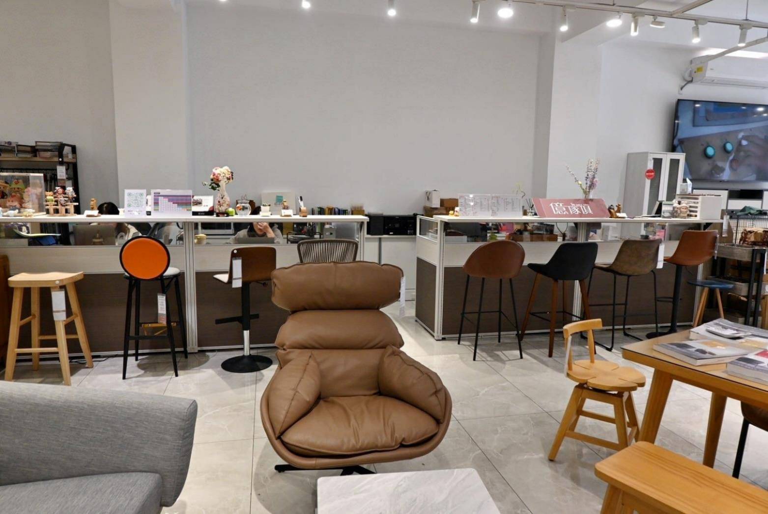 苗栗家具推薦|億家具批發倉庫苗栗店|台灣製造平價精品家具,工廠直營客製化沙發,人人可享批發價,創造舒適品味居家環境! - 第11張圖 苗栗家具推薦|億家具批發倉庫苗栗店|台灣製造平價精品家具,工廠直營客製化沙發,人人可享批發價,創造舒適品味居家環境!