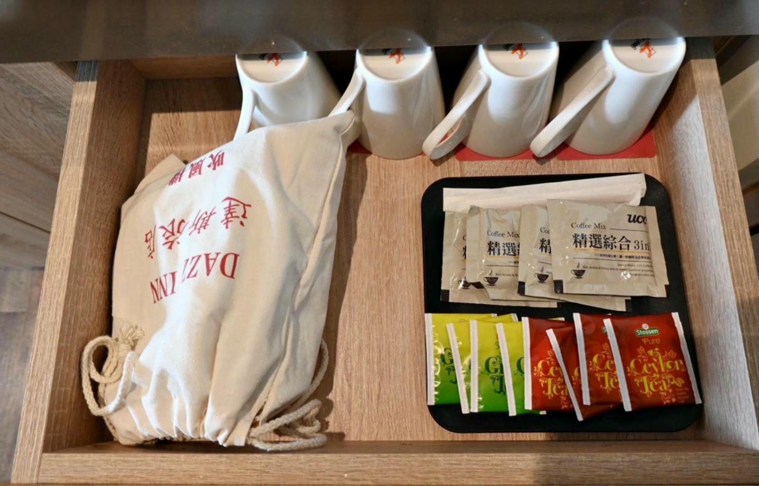 台中西屯區住宿推薦|達斯旅店Dazz inn|二訪入住四人房,提供住宿客免費停車場,獨樹一幟童繪主題多種客房,逢甲夜市商圈近在咫尺,吃喝玩樂生活機能方便之達斯旅店入住心得分享! - 第29張圖 台中西屯區住宿推薦|達斯旅店Dazz inn|二訪入住四人房,提供住宿客免費停車場,獨樹一幟童繪主題多種客房,逢甲夜市商圈近在咫尺,吃喝玩樂生活機能方便之達斯旅店入住心得分享!